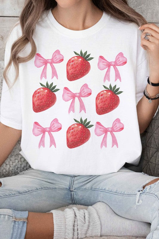 STRAWBERRY BOW COQUETTE GRAPHIC TEE