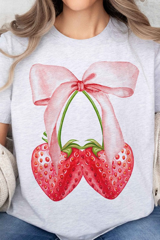 COQUETTE STRAWBERRY RIBBON OVERSIZED GRAPHIC TEE