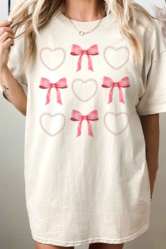 HEARTS AND BOWS PEARL OVERSIZED TEE