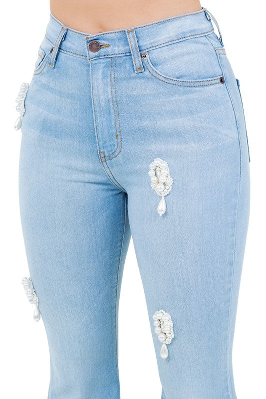 Perla Bell Bottom Jean in Light Wash